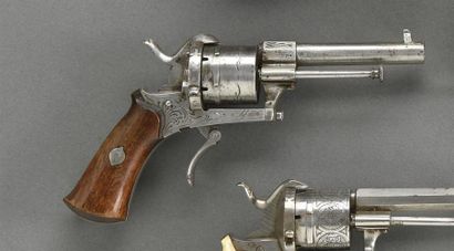 Armes - Décorations - Militaria FRANCE Revolver type LEFAUCHEUX, XIX-XXe siècles,...