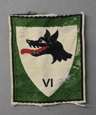 Armes - Décorations - Militaria Chantier de Jeunesse Insigne du CJF 16, 1er modèle...