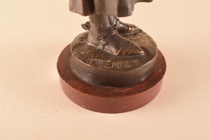 null Emmanuel FREMIET (1824-1910) Credo - 1887 Bronze à patine médaille, titré, signé...