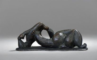 Henri Laurens (1885-1954) ** La petite nuit, 1949
Epreuve en bronze patiné, signée...