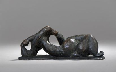 Henri Laurens (1885-1954) ** La petite nuit, 1949
Epreuve en bronze patiné, signée...