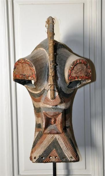 SONGYE - CONGO Important masque en bois sculpt...