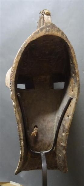 null SONGYE - CONGO Important masque en bois sculpt polychrome en fibres et graines...