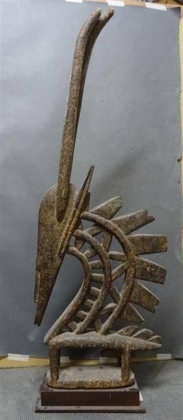 null BAMBARA - MALI Gazelle cimier Tiwara en bois sculpté H. 98 cm sans socle, L....