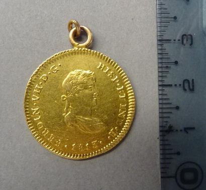 Monnaies - Médailles - Sceaux Pièce de 2 sols en or jaune 18K (750/°°) à profil de...