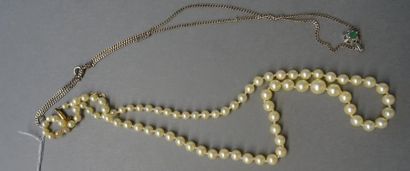 Bijoux - Joaillerie Collier de perles de culture en chute, le fermoir en or jaune...