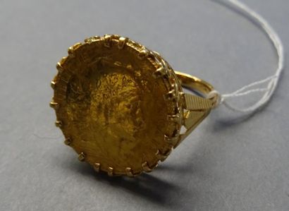 Bijoux - Joaillerie Bague en or jaune 18K (750/°°) ornée d'une pièce de 10F Marianne...