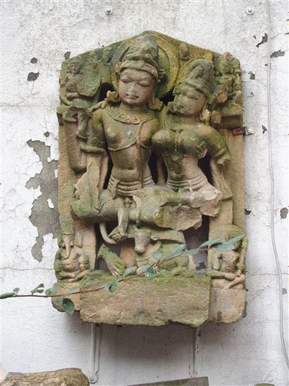 null Sculpture en haut-relief, Centre de l'Inde
Belle représentation de Maheshvara...