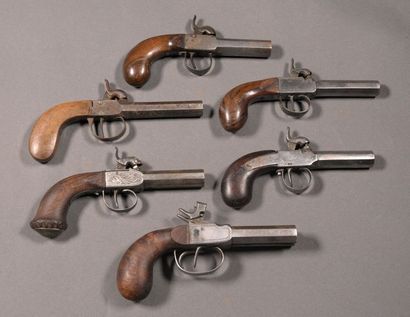 null FRANCE Lot de six pistolets coup de poing à piston. En l'état. XIXe siècle 