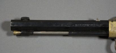 null ETATS-UNIS Copie de pistolet type HENRY ou VOLCANIC, calibre 45 Monture bois...