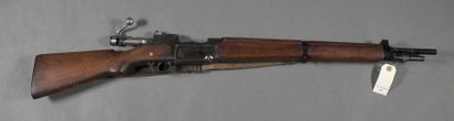 null *****FRANCE
Fusil MAS 36, calibre 7,5 mm
Monture bois, corps marqué du modèle...