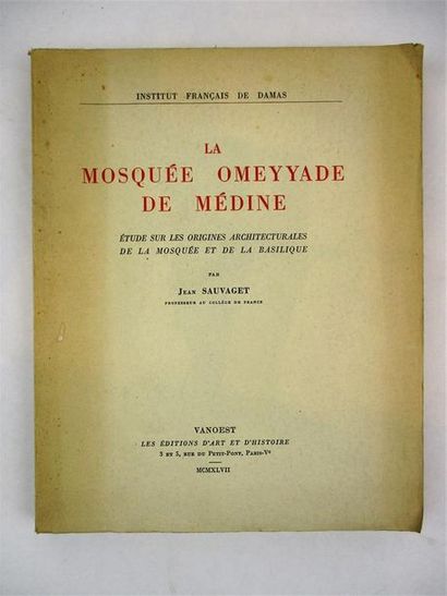 null SAUVAGET (Jean). La mosquée omeyyade de Médine. Paris, Van Oest, 1947. In-4°...