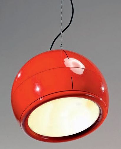 STUDIO TETRARCH Édition ARTEMIDE Suspension modèle «Palade», réflecteur sphérique...