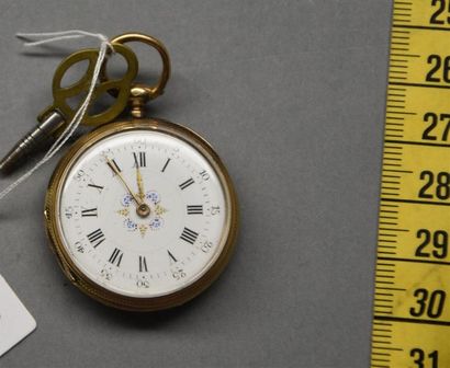 null Montre de col en or jaune Poids brut: 24,9 g Nous joignons une clé en métal