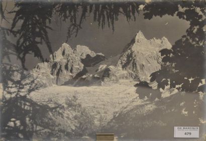 null Georges TAIRRAZ II (1900-1975) Le massif des Grands Charmoz et l'Aiguille de...