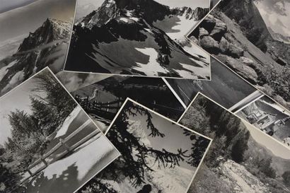 null Ensemble de photographies de montagne dont certaines signée de Henri Laulagnet...