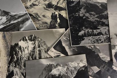 null Ensemble de photographies de montagne dont certaines signée de Henri Laulagnet...