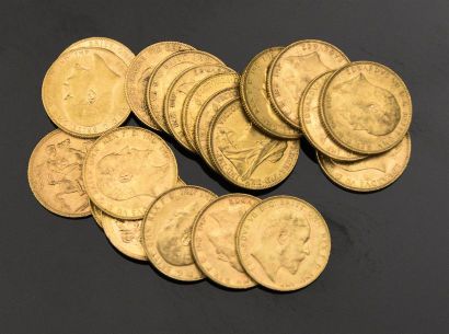 null ROYAUME-UNI Lot de vingt pièces, Souverain en or : - 4 x 1900 - 1 x 1901 - 3...