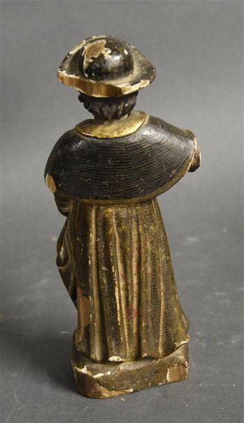 null Saint Roch Statuette en bois sculpté, laqué et doré XVIIIe siècle H. 21,5 cm...