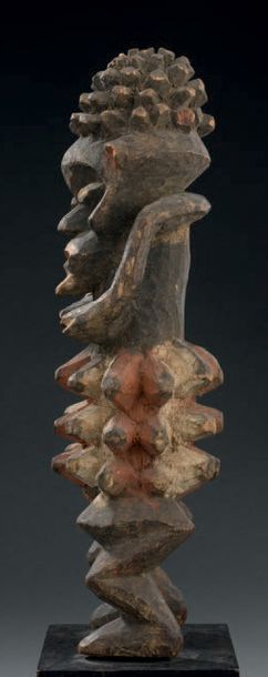 null Statue Tadep (?) Mambila - CAMEROUN
Bois
H. 38 cm

Provenance
Alain de Monbrison,...