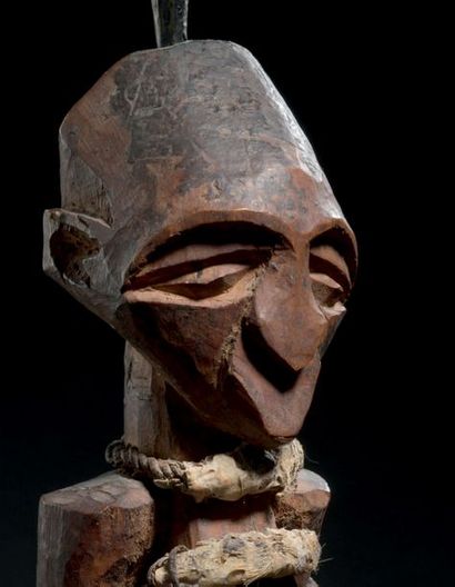null Statue Songye - RÉPUBLIQUE DÉMOCRATIQUE DU CONGO
Bois, corne, peau, fibres
H....