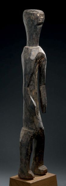 null Statue Mumuye - NIGERIA
Bois
H. 70 cm

Provenance
Collection Félicia Dialossin,...