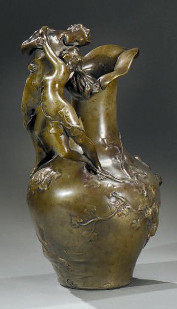Raoul LARCHE (1860-1912) Sculpteur et SIOT-DECAUVILLE Paris Fondeur La métamorphose...