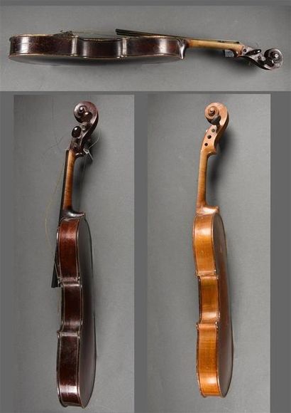 null Lot de trois violons : un violon médio fino 3/4 en bon état, fond deux pièces...