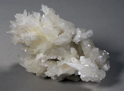 null ARAGONITE BLANCHE SANTA EULALIA MEXIQUE (18cm)