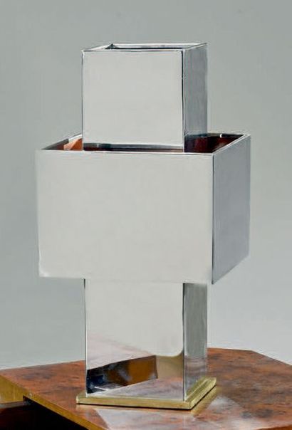 WILLY RIZZO (1928-2013) Lampe modèle «Lovelamp», structure en acier chromé et cuivré...