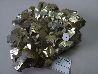 null PYRITE HUANZALA PEROU (10cm)