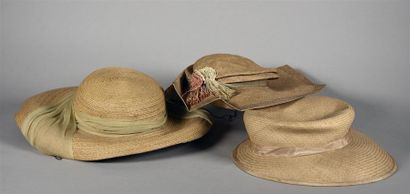 null Réunion de cinq chapeaux de dame pour l'été, vers 1920-1930 principalement,...