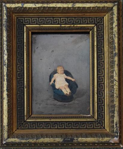 null ISTA*** Portrait d'enfant Photographie rehaussée H. 13 cm L.9,5 cm 