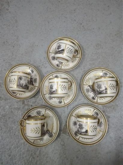 null Partie de service à thé en porcelaine à décor en grisaille de 6 tasses et sous-tasses...