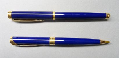 null WATERMAN Lot de deux stylos dont stylo bille et un porte mine, attributs do...