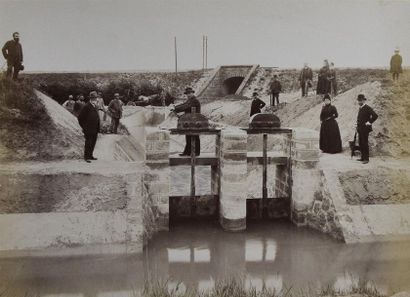 null Canal d'irrigation de Pierrelatte (Drôme et Vaucluse) (album des principaux...