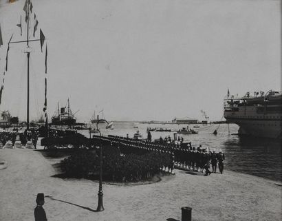 null Égypte, Port-Saïd, Canal de Suez, vers 1900
Ensemble de 9 tirages encadrés,...