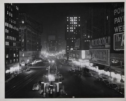 Roger Parry (1905-1977) New York, 1945
Ensemble de 3 tirages argentiques d'époque...