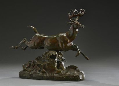 null Antoine-Louis BARYE (1795-1875)
Cerf de Virginie s'élançant Bronze à patine...