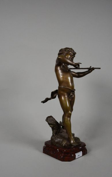 null Louis-Auguste MOREAU (1855-1919)
Futur musicien Bronze à pâtine médaille sur...