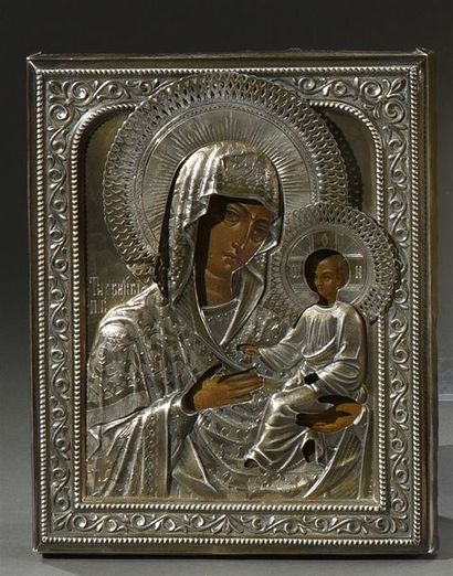 null RUSSIE, fin du XIXe siècle
Mère de Dieu de Tikhvine Icône peinte sur bois, oklad...