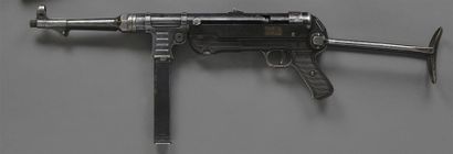 null Allemagne Pistolet Mitrailleur MP 40 neutralisé, cal 9 mm Acier et bakelite,...