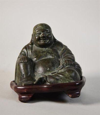 null CHINE Bouddha assis en bronze Vers 1900 H. 13 cm