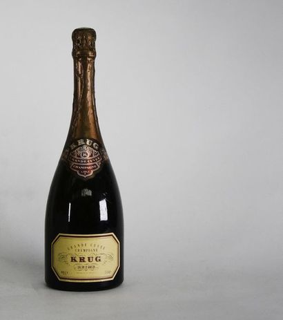 null 1 B CHAMPAGNE GRANDE CUVÉE Habillage 1982-1995 (coiffe plissée)
Krug NM