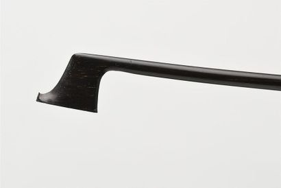 null Baguette d'archet de violon en bois de fer, de l'atelier de François Peccatte....