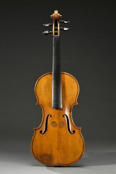 null Intéressant violon italien fait vers 1920, portant étiquette de Cajetanus Sgarabotto...