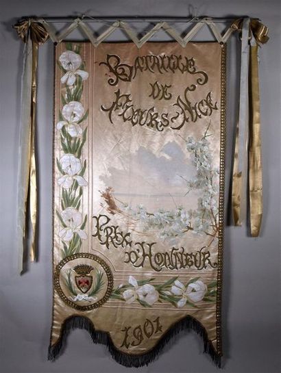 null Bannière de récompense, Bataille de fleurs, Nice, 1901, décor peint et brodé...