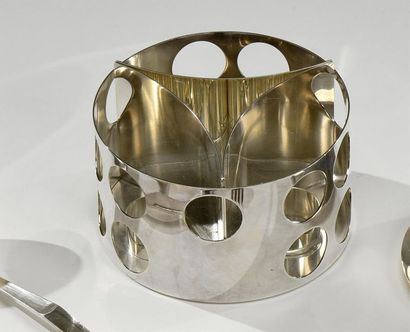 GALLIA - CHRISTOFLE Chauffe-plat cylindrique en métal argenté ajouré
H. 10,5 cm -...