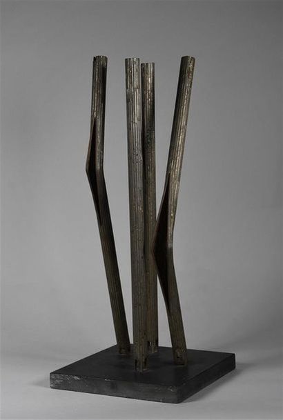 Brigitte MATSCHINSKY-DENNINGHOFF (1923-2011) 65/21 
Sculpture, composée de quatre...