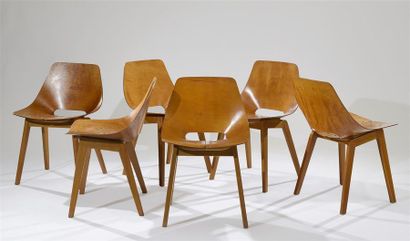 Pierre GUARICHE (1926-1995) - STEINER éditeur 
Suite de six chaises dites «Tonneau...